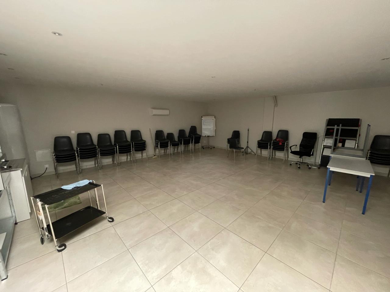 Local d'activité Essey-lès-Nancy 1525m² Location local d'activité Essey-lès-Nancy Meurthe-et-Moselle OLACT2424209 5